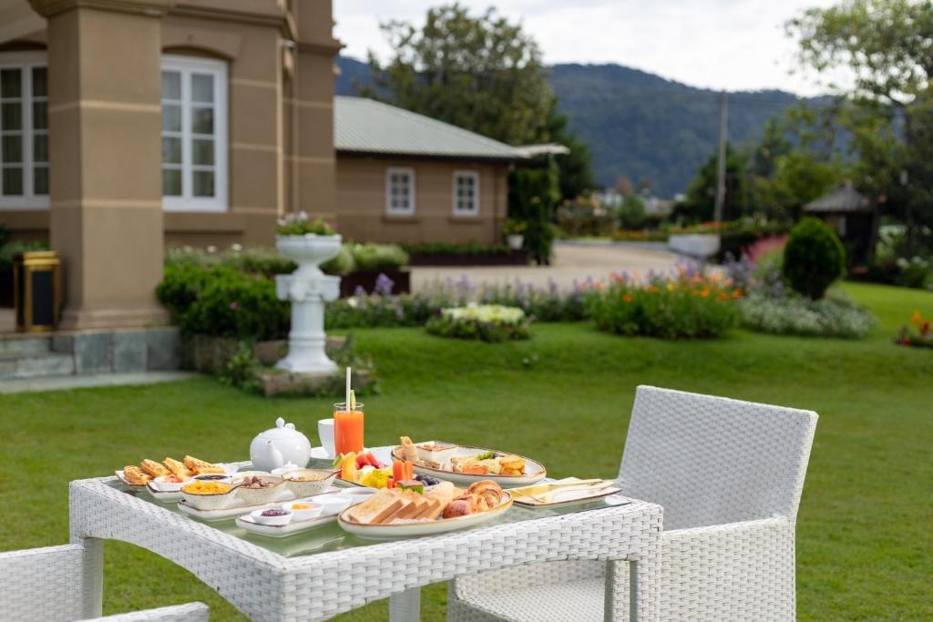 هتل وستبری پالاس